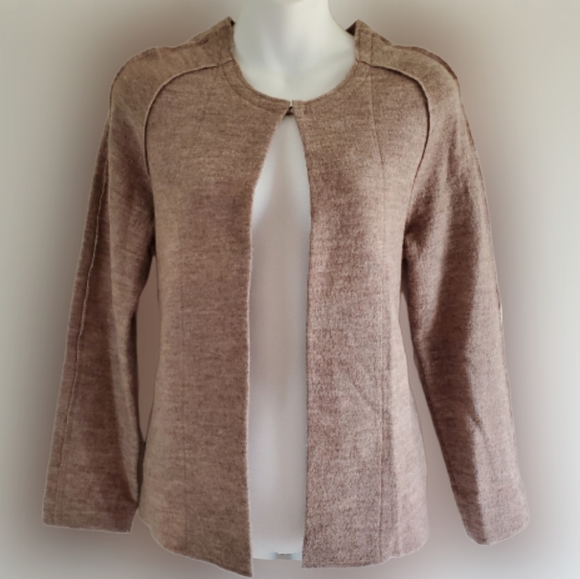 Nanette Lepore Sweaters - 🎈3/$30 Nannette Lepore Merino Wool Cardigan